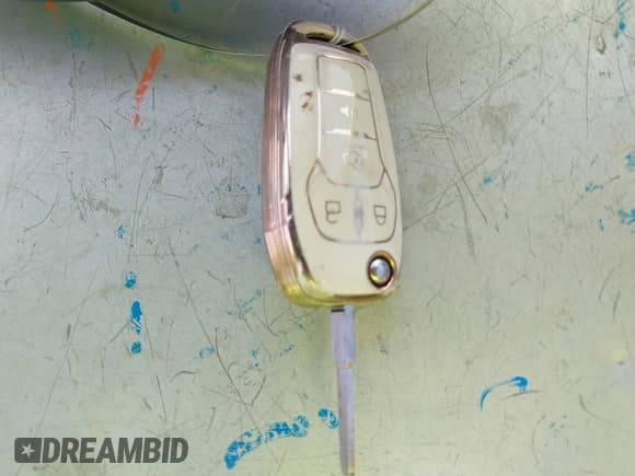 ✅ 2013 Ford Fusion SE Luxury • VIN: 3FA6P0PU1DR285785 • Lot: 42719851. Wystawiony na IAAI z przebiegiem 136 898 mil. Bezpłatny archiwum sprzedaży aukcyjnych z USA i szczegółowy raport historii pojazdu na DreamBid. Zdjęcie 11.