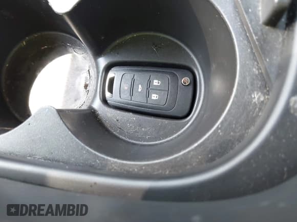 ✅ 2014 Buick Regal Premium I • VIN: 2G4GM5ERXE9205714 • Lot: 42387419. Listed on IAAI with 133,328 mi. Free auction sales archive from the USA and detailed vehicle history report at DreamBid. Image 11.