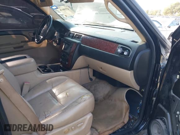 ✅ 2007 Chevrolet Avalanche LS • VIN: 3GNEC12J87G232092 • Lot: 43536676. Listed on IAAI with Not provided. Free auction sales archive from the USA and detailed vehicle history report at DreamBid. Image 5.