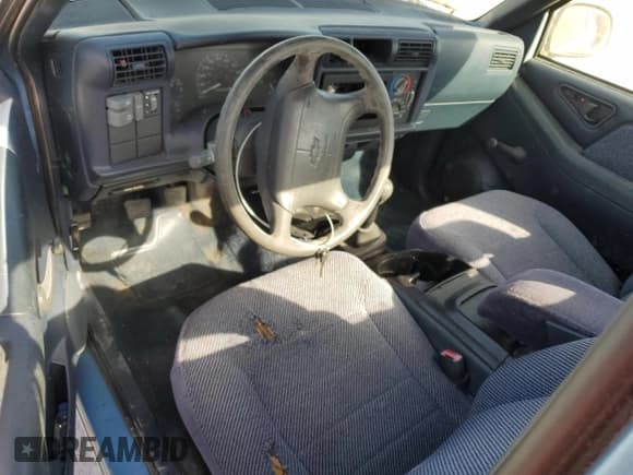 ✅ 1997 Chevrolet S-10 LS • VIN: 1GCCS144XV8159126 • Lot: 92679675. Listed on Copart with Not provided. Free auction sales archive from the USA and detailed vehicle history report at DreamBid. Image 8.