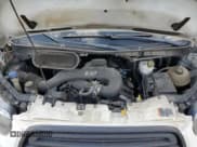 ✅ 2018 Ford Transit • VIN: 1FTYE1CM3JKA71790 • Lot: 84524545. Wystawiony na Copart z przebiegiem 231 045 mil. Bezpłatny archiwum sprzedaży aukcyjnych z USA i szczegółowy raport historii pojazdu na DreamBid. Zdjęcie 12.