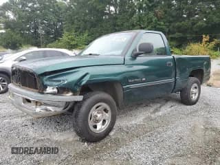 ✅ 2001 Dodge 1500 • VIN: 1B7HC16Y31S669690 • Lot: 68103625. Wystawiony na Copart z przebiegiem 308 028 mil. Bezpłatny archiwum sprzedaży aukcyjnych z USA i szczegółowy raport historii pojazdu na DreamBid. Zdjęcie 1.