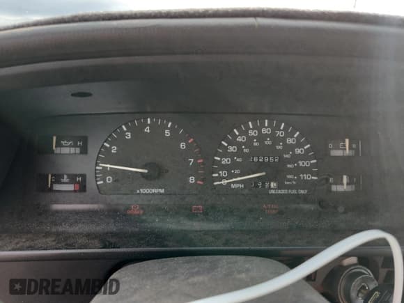 ✅ 1993 Toyota Pickup SR5 • VIN: JT4VN13G7P5118632 • Лот: 71962175. Опубликован ранее на Copart с пробегом 262 952 миль. Бесплатный доступ к архиву аукционных продаж из США и подробный отчёт об истории автомобиля на DreamBid. Изображение 9.