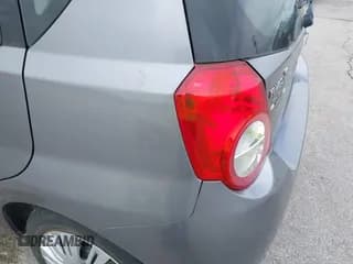 ✅ 2011 Chevrolet Aveo 2LT • VIN: KL1TG6DE4BB180891 • Lot: 42106515. Wystawiony na IAAI z przebiegiem 95 239 mil. Bezpłatny archiwum sprzedaży aukcyjnych z USA i szczegółowy raport historii pojazdu na DreamBid. Zdjęcie 6.