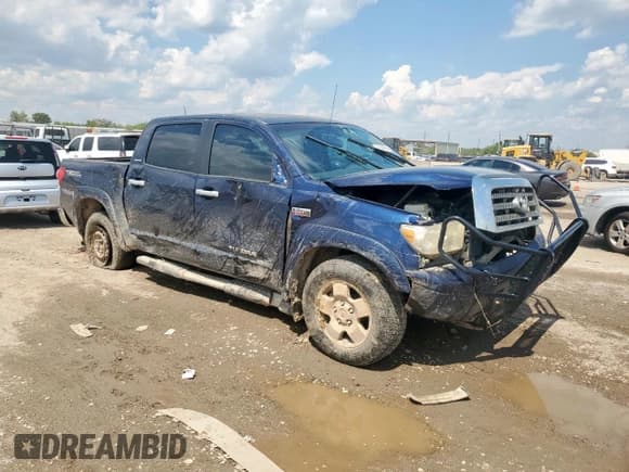 ✅ 2008 Toyota Tundra Limited • VIN: 5TFDV58168X038087 • Lot: 71504845. Listed on Copart with 226,431 mi. Free auction sales archive from the USA and detailed vehicle history report at DreamBid. Image 4.