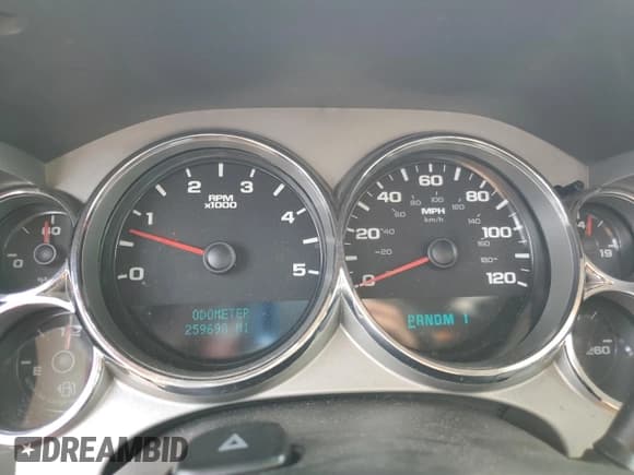 ✅ 2007 Chevrolet Silverado 2500HD 2LT • VIN: 1GCHK23677F505338 • Лот: 69451055. Опубликован ранее на Copart с пробегом 259 698 миль. Бесплатный доступ к архиву аукционных продаж из США и подробный отчёт об истории автомобиля на DreamBid. Изображение 9.