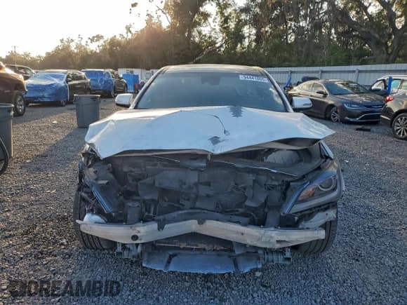 ✅ 2017 Genesis G80 3.8L • VIN: KMHGN4JEXHU175969 • Lot: 94441805. Listed on Copart with 114,719 mi. Free auction sales archive from the USA and detailed vehicle history report at DreamBid. Image 5.