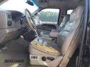 ✅ 2000 Ford Excursion Limited • VIN: 1FMNU42S3YEC00543 • Лот: 75047064. Опубликован ранее на Copart с пробегом 257 298 миль. Бесплатный доступ к архиву аукционных продаж из США и подробный отчёт об истории автомобиля на DreamBid. Изображение 7.