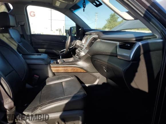 2015 Chevrolet Tahoe LT with VIN 1GNSKBKC6FR191800, listed as a Copart auction lot 81899945 with 138,801 mi miles and Clean title. Bid and sale history available at DreamBid. Image 7.