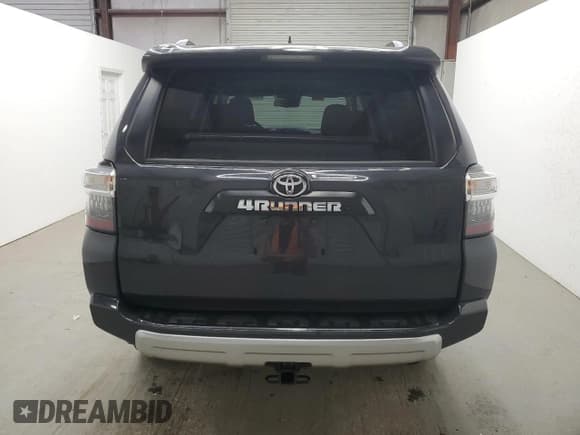 ✅ 2024 Toyota 4Runner TRD Off Road • VIN: JTEPU5JR5R6285264 • Lot: 80337635. Listed on Copart with 36,212 mi. Free auction sales archive from the USA and detailed vehicle history report at DreamBid. Image 6.