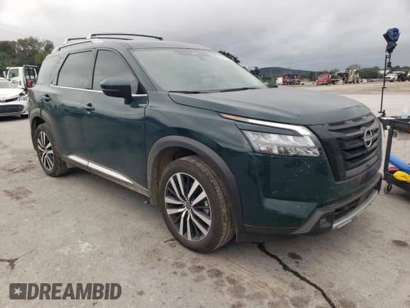 ✅ 2025 Nissan Pathfinder Platinum • VIN: 5N1DR3DJ3SC222332 • Lot: 82212575. Wystawiony na Copart z przebiegiem 12 570 mil. Bezpłatny archiwum sprzedaży aukcyjnych z USA i szczegółowy raport historii pojazdu na DreamBid. Zdjęcie 4.