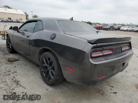 ✅ 2020 Dodge Challenger SXT • VIN: 2C3CDZAG6LH146456 • Lot: 43047473. Wystawiony na Copart z przebiegiem Nie podano. Bezpłatny archiwum sprzedaży aukcyjnych z USA i szczegółowy raport historii pojazdu na DreamBid. Zdjęcie 2.