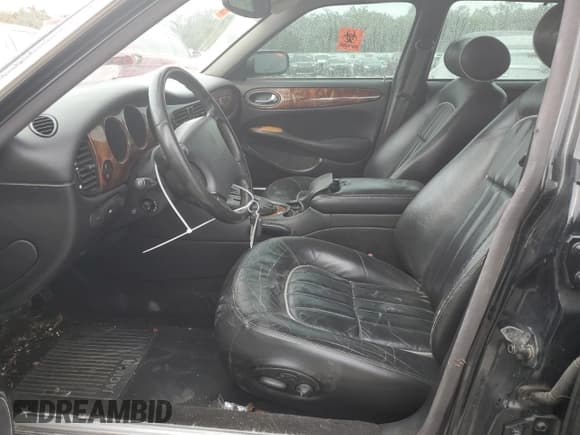 ✅ 2003 Jaguar XJ 8 • VIN: SAJDA14C93LF51026 • Лот: 83897794. Опубликован ранее на Copart с пробегом 50 945 миль. Бесплатный доступ к архиву аукционных продаж из США и подробный отчёт об истории автомобиля на DreamBid. Изображение 7.