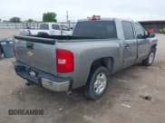 ✅ 2007 Chevrolet Silverado 1500 1LT • VIN: 2GCEC13J271510467 • Lot: 42184998. Wystawiony na IAAI z przebiegiem 258 558 mil. Bezpłatny archiwum sprzedaży aukcyjnych z USA i szczegółowy raport historii pojazdu na DreamBid. Zdjęcie 4.