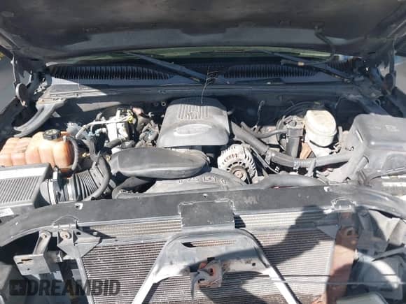 ✅ 2004 Chevrolet Silverado 1500 LS • VIN: 2GCEC19V241168072 • Lot: 43527884. Wystawiony na IAAI z przebiegiem Nie podano mil. Skorzystaj z bezpłatnego archiwum sprzedaży aukcyjnych z USA i zobacz szczegółowy raport historii pojazdu na DreamBid. Zdjęcie 10.