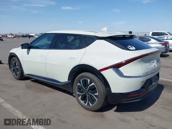 ✅ 2023 Kia EV6 Wind • VIN: KNDC34LA6P5124352 • Lot: 42497193. Listed on IAAI with 44,670 mi. Free auction sales archive from the USA and detailed vehicle history report at DreamBid. Image 3.