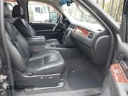 ✅ 2010 GMC Sierra 1500 • VIN: 3GTXKWE28AG131020 • Лот: 41986864. Опубликован ранее на IAAI с пробегом 175 706 миль. Бесплатный доступ к архиву аукционных продаж из США и подробный отчёт об истории автомобиля на DreamBid. Изображение 5.