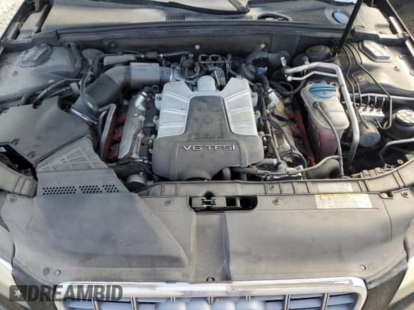 ✅ 2011 Audi S4 Premium Plus • VIN: WAUBGAFL1BA075716 • Lot: 92657005. Wystawiony na Copart z przebiegiem 100 815 mil. Bezpłatny archiwum sprzedaży aukcyjnych z USA i szczegółowy raport historii pojazdu na DreamBid. Zdjęcie 11.