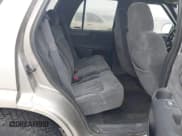 ✅ 2000 Chevrolet Blazer LT • VIN: 1GNDT13W3Y2367500 • Lot: 41617129. Wystawiony na IAAI z przebiegiem 205 794 mil. Bezpłatny archiwum sprzedaży aukcyjnych z USA i szczegółowy raport historii pojazdu na DreamBid. Zdjęcie 8.