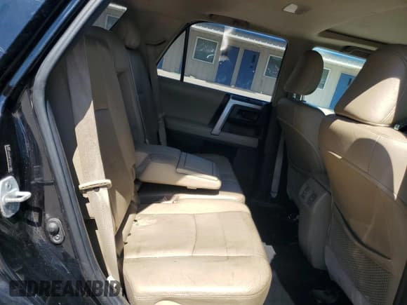 ✅ 2010 Toyota 4Runner Trail • VIN: JTEBU5JR9A5014406 • Lot: 71601665. Wystawiony na Copart z przebiegiem 235 562 mil. Bezpłatny archiwum sprzedaży aukcyjnych z USA i szczegółowy raport historii pojazdu na DreamBid. Zdjęcie 11.