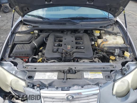 ✅ 2002 Chrysler 300M M • VIN: 2C3AE66G62H136598 • Lot: 63236195. Wystawiony na Copart z przebiegiem 131 696 mil. Bezpłatny archiwum sprzedaży aukcyjnych z USA i szczegółowy raport historii pojazdu na DreamBid. Zdjęcie 11.