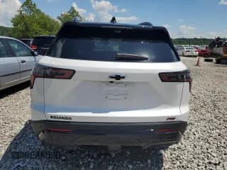 ✅ 2025 Chevrolet Equinox FWD RS • VIN: 3GNAXLEG6SL122690 • Lot: 63940065. Wystawiony na Copart z przebiegiem 16 550 mil. Bezpłatny archiwum sprzedaży aukcyjnych z USA i szczegółowy raport historii pojazdu na DreamBid. Zdjęcie 6.