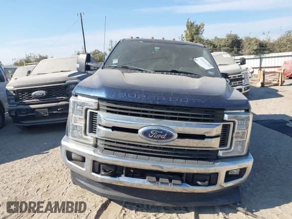 ✅ 2017 Ford F-250 Lariat • VIN: 1FT7W2BT6HED84509 • Lot: 43471753. Listed on IAAI with 135,974 mi. Free auction sales archive from the USA and detailed vehicle history report at DreamBid. Image 12.