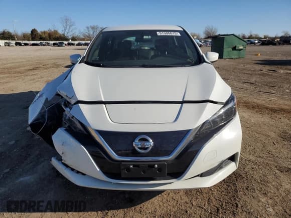✅ 2018 Nissan LEAF SV • VIN: 1N4AZ1CP5JC317819 • Лот: 91506615. Опубликован ранее на Copart с пробегом 67 124 миль. Бесплатный доступ к архиву аукционных продаж из США и подробный отчёт об истории автомобиля на DreamBid. Изображение 5.