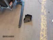 ✅ 2006 Volkswagen Beetle • VIN: 3VWRF31Y36M320055 • Lot: 42015054. Wystawiony na IAAI z przebiegiem 123 350 mil. Bezpłatny archiwum sprzedaży aukcyjnych z USA i szczegółowy raport historii pojazdu na DreamBid. Zdjęcie 12.