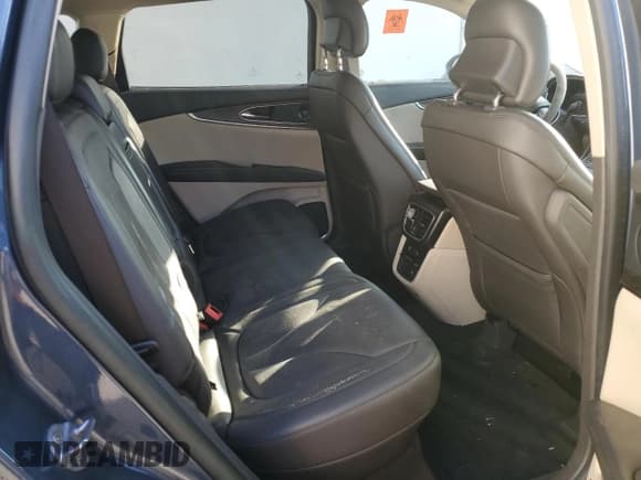 ✅ 2019 Lincoln Nautilus Reserve • VIN: 2LMPJ6LP6KBL36275 • Lot: 44921115. Wystawiony na Copart z przebiegiem Nie podano. Bezpłatny archiwum sprzedaży aukcyjnych z USA i szczegółowy raport historii pojazdu na DreamBid. Zdjęcie 11.