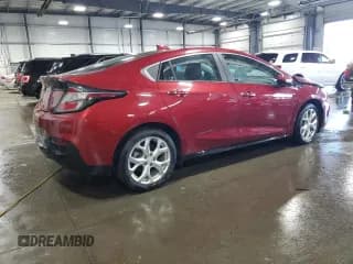 ✅ 2018 Chevrolet Volt Premier • VIN: 1G1RB6S54JU117421 • Lot: 70493524. Wystawiony na Copart z przebiegiem 73 193 mil. Bezpłatny archiwum sprzedaży aukcyjnych z USA i szczegółowy raport historii pojazdu na DreamBid. Zdjęcie 3.