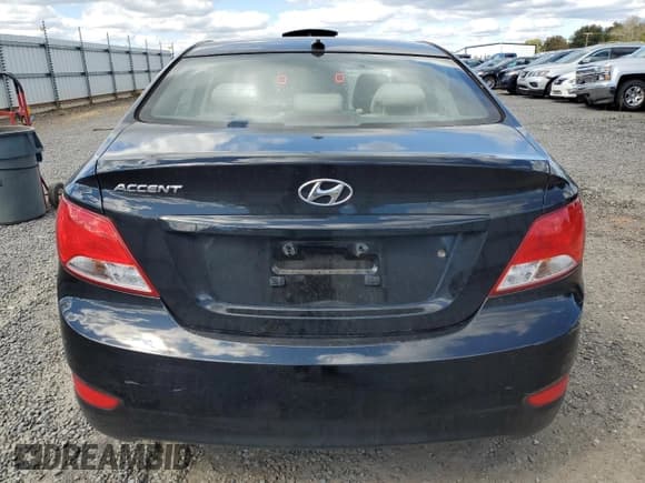 ✅ 2016 Hyundai Accent SE • VIN: KMHCT4AE7GU136050 • Лот: 76388264. Опубликован ранее на Copart с пробегом 80 190 миль. Бесплатный доступ к архиву аукционных продаж из США и подробный отчёт об истории автомобиля на DreamBid. Изображение 6.