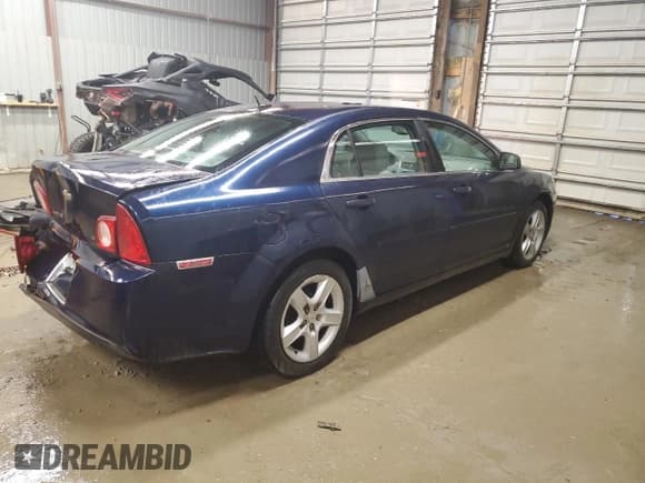 ✅ 2009 Chevrolet Malibu 1LS • VIN: 1G1ZG57B294158121 • Lot: 85308124. Listed on Copart with 112,055 mi. Free auction sales archive from the USA and detailed vehicle history report at DreamBid. Image 3.