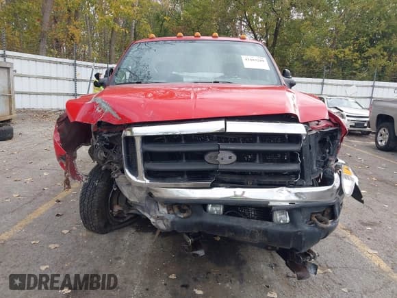 ✅ 2002 Ford F-250 XL • VIN: 1FTNX21F62EC40515 • Lot: 43483289. Wystawiony na IAAI z przebiegiem 213 619 mil. Bezpłatny archiwum sprzedaży aukcyjnych z USA i szczegółowy raport historii pojazdu na DreamBid. Zdjęcie 12.