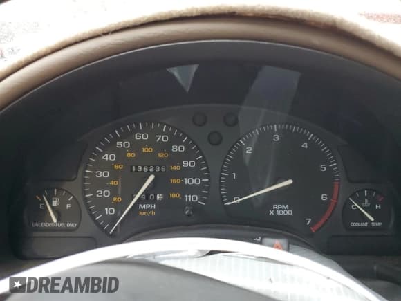 ✅ 1995 Saturn SC • VIN: 1G8ZF1289SZ397442 • Лот: 41957145. Опубликован ранее на Copart с пробегом 136 235 миль. Бесплатный доступ к архиву аукционных продаж из США и подробный отчёт об истории автомобиля на DreamBid. Изображение 9.