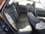 ✅ 2015 Hyundai Genesis 3.8L • VIN: KMHGN4JE9FU092319 • Lot: 83976134. Wystawiony na Copart z przebiegiem Nie podano. Bezpłatny archiwum sprzedaży aukcyjnych z USA i szczegółowy raport historii pojazdu na DreamBid. Zdjęcie 10.