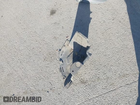 ✅ 2019 Hyundai Ioniq Blue • VIN: KMHC65LC9KU145107 • Lot: 43657559. Listed on IAAI with 200,453 mi. Free auction sales archive from the USA and detailed vehicle history report at DreamBid. Image 12.