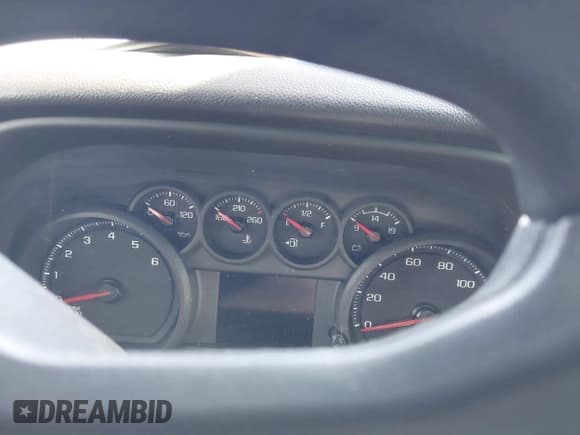 ✅ 2024 Chevrolet Silverado 2500HD Custom • VIN: 2GC1YME76R1179916 • Lot: 41954363. Wystawiony na IAAI z przebiegiem Nie podano. Bezpłatny archiwum sprzedaży aukcyjnych z USA i szczegółowy raport historii pojazdu na DreamBid. Zdjęcie 7.