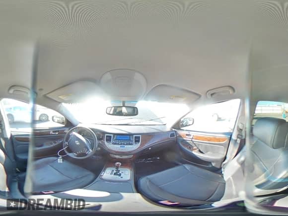 2011 Hyundai Genesis с VIN KMHGC4DE1BU123946, выставлен на аукционе Copart как лот 89913085 с пробегом 123 891 миль миль и Списание • Salvage title. История ставок и продаж доступна на DreamBid. Изображение 14.