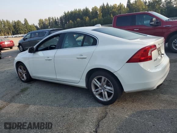 ✅ 2015 Volvo S60 T5 Drive-E Premier • VIN: YV126MFB5F1304901 • Lot: 81803185. Listed on Copart with Not provided. Free auction sales archive from the USA and detailed vehicle history report at DreamBid. Image 2.
