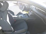 ✅ 2021 Ford Mustang EcoBoost • VIN: 1FA6P8TH7M5138509 • Lot: 43446238. Wystawiony na IAAI z przebiegiem 60 699 mil. Bezpłatny archiwum sprzedaży aukcyjnych z USA i szczegółowy raport historii pojazdu na DreamBid. Zdjęcie 5.