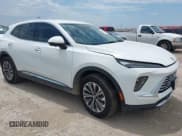 ✅ 2024 Buick Envision Preferred • VIN: LRBFZME44RD053310 • Lot: 42899149. Wystawiony na IAAI z przebiegiem 3 917 mil. Bezpłatny archiwum sprzedaży aukcyjnych z USA i szczegółowy raport historii pojazdu na DreamBid. Zdjęcie 1.