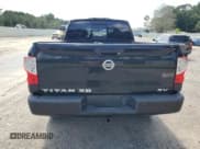 ✅ 2017 Nissan Titan SV • VIN: 1N6AA1F25HN549415 • Лот: 64027474. Опубликован ранее на Copart с пробегом 186 736 миль. Бесплатный доступ к архиву аукционных продаж из США и подробный отчёт об истории автомобиля на DreamBid. Изображение 6.