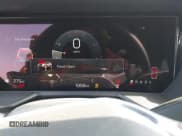 ✅ 2025 GMC Acadia FWD Elevation • VIN: 1GKENKRS3SJ117886 • Lot: 42246812. Wystawiony na IAAI z przebiegiem 1 956 mil. Bezpłatny archiwum sprzedaży aukcyjnych z USA i szczegółowy raport historii pojazdu na DreamBid. Zdjęcie 16.