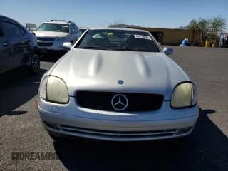 ✅ 2000 Mercedes-Benz SLK 230 Kompressor • VIN: WDBKK47F8YF154709 • Лот: 65714625. Опубликован ранее на Copart с пробегом 157 682 миль. Бесплатный доступ к архиву аукционных продаж из США и подробный отчёт об истории автомобиля на DreamBid. Изображение 5.