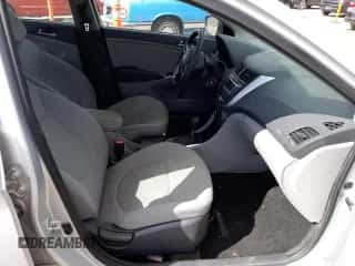 2017 Hyundai Accent SE с VIN KMHCT4AEXHU283030, выставлен на аукционе Copart как лот 61574902 с пробегом Не указан миль и . История ставок и продаж доступна на DreamBid. Изображение 5.