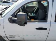 ✅ 2011 GMC Sierra 1500 • VIN: 1GT512CG4BZ454242 • Лот: 73174814. Опубликован ранее на Copart с пробегом Не указан. Бесплатный доступ к архиву аукционных продаж из США и подробный отчёт об истории автомобиля на DreamBid. Изображение 7.