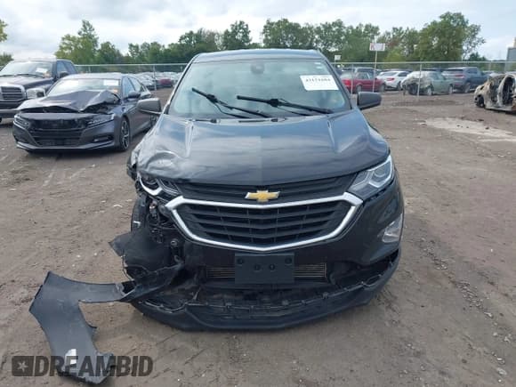 ✅ 2020 Chevrolet Equinox LS • VIN: 2GNAXSEV2L6257518 • Lot: 43151684. Listed on IAAI with 145,700 mi. Free auction sales archive from the USA and detailed vehicle history report at DreamBid. Image 12.