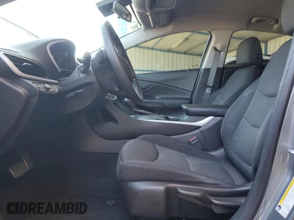 ✅ 2019 Chevrolet Volt LT • VIN: 1G1RA6S58KU128345 • Lot: 54282764. Wystawiony na Copart z przebiegiem 66 185 mil. Bezpłatny archiwum sprzedaży aukcyjnych z USA i szczegółowy raport historii pojazdu na DreamBid. Zdjęcie 7.