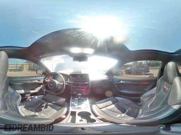 ✅ 2013 Audi S5 Premium Plus • VIN: WAUCGAFR0DA014076 • Lot: 80548725. Wystawiony na Copart z przebiegiem 205 791 mil. Bezpłatny archiwum sprzedaży aukcyjnych z USA i szczegółowy raport historii pojazdu na DreamBid. Zdjęcie 15.